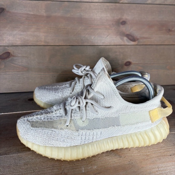 adidas yeezy boost 350 v2 light mens size 8.5 shoes gray comfort sneakers